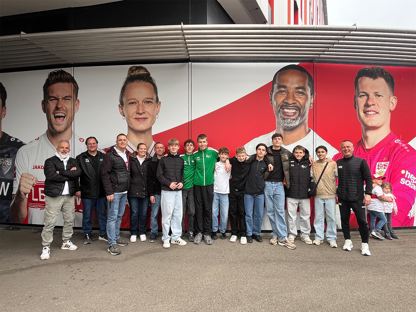 Ein besonderer Nachmittag in der MHP Arena