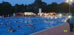 Schwimmen Nach Sonnenuntergang