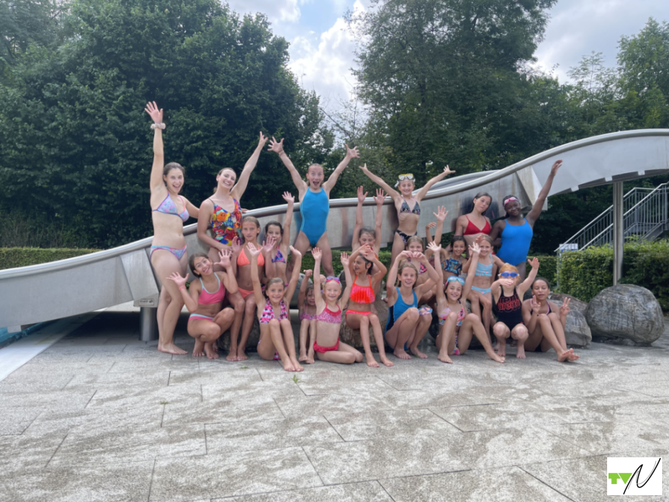 Trainingsabschluss im Freibad 2022